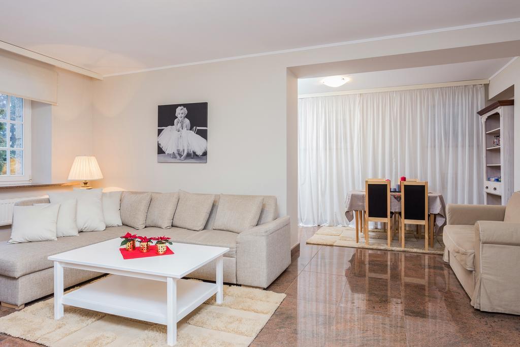 Mon Plaisir Appartement Karpacz Buitenkant foto